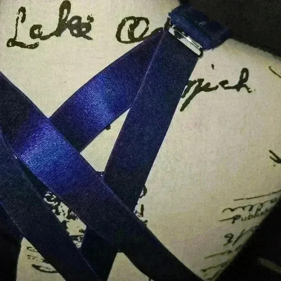 Fabletics Womans Sports Bra - Picture 7 of 12